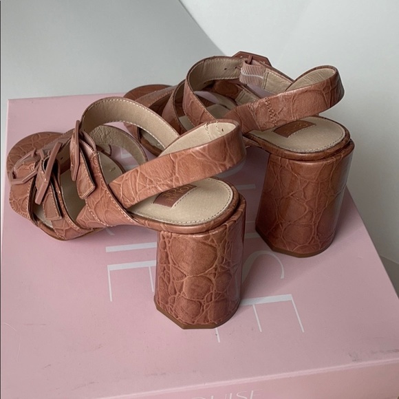 LOUIE et CIE slingback block heel sandal, sz 8.5 - Picture 11 of 14